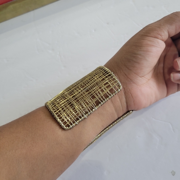 Gold Wire Cuff - Picture 3 of 5